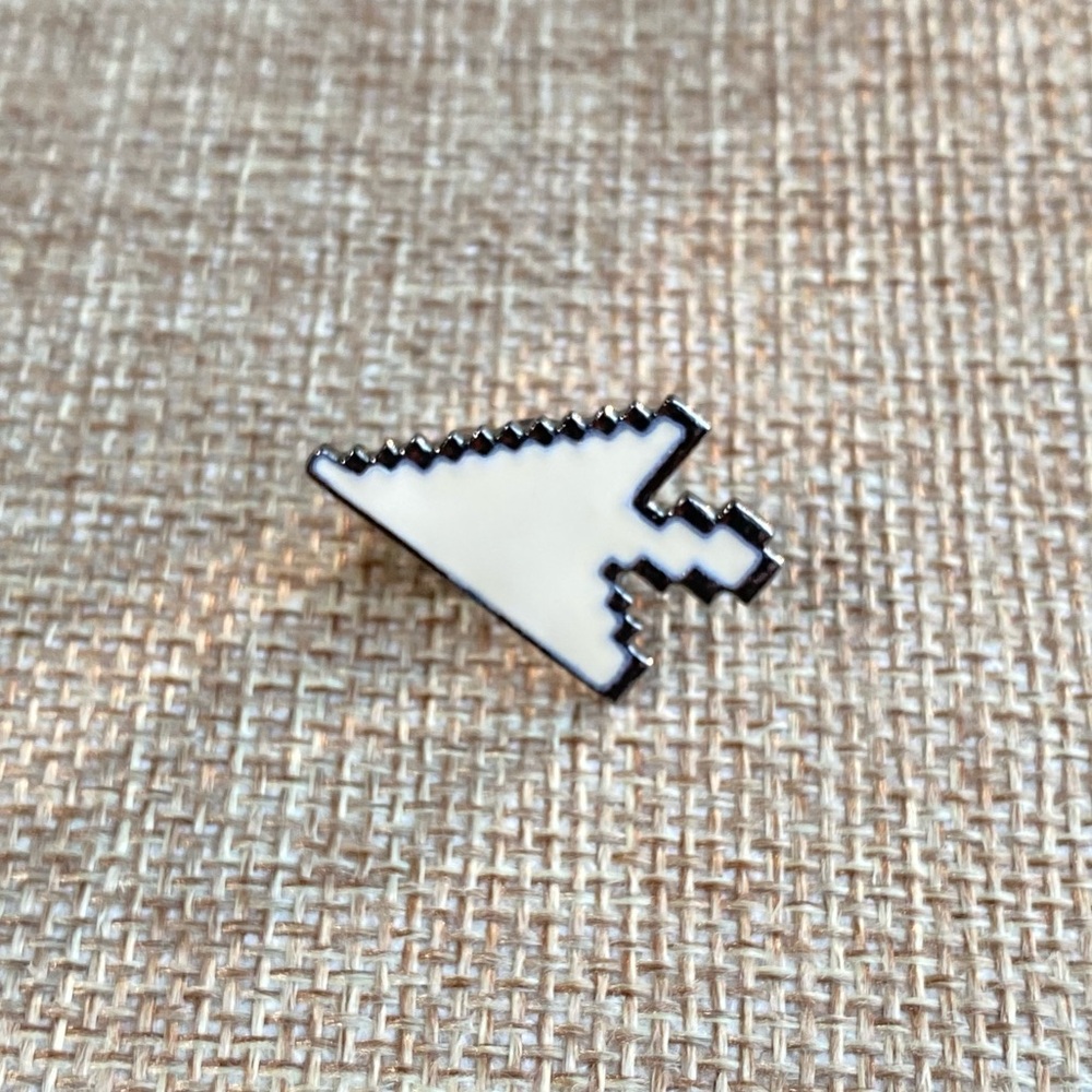 ✨ 3/$15 ✨ Enamel Pin Retro Pixel Mouse Cursor